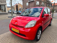 Daihatsu Sirion 2 - 1.0-12V Trend