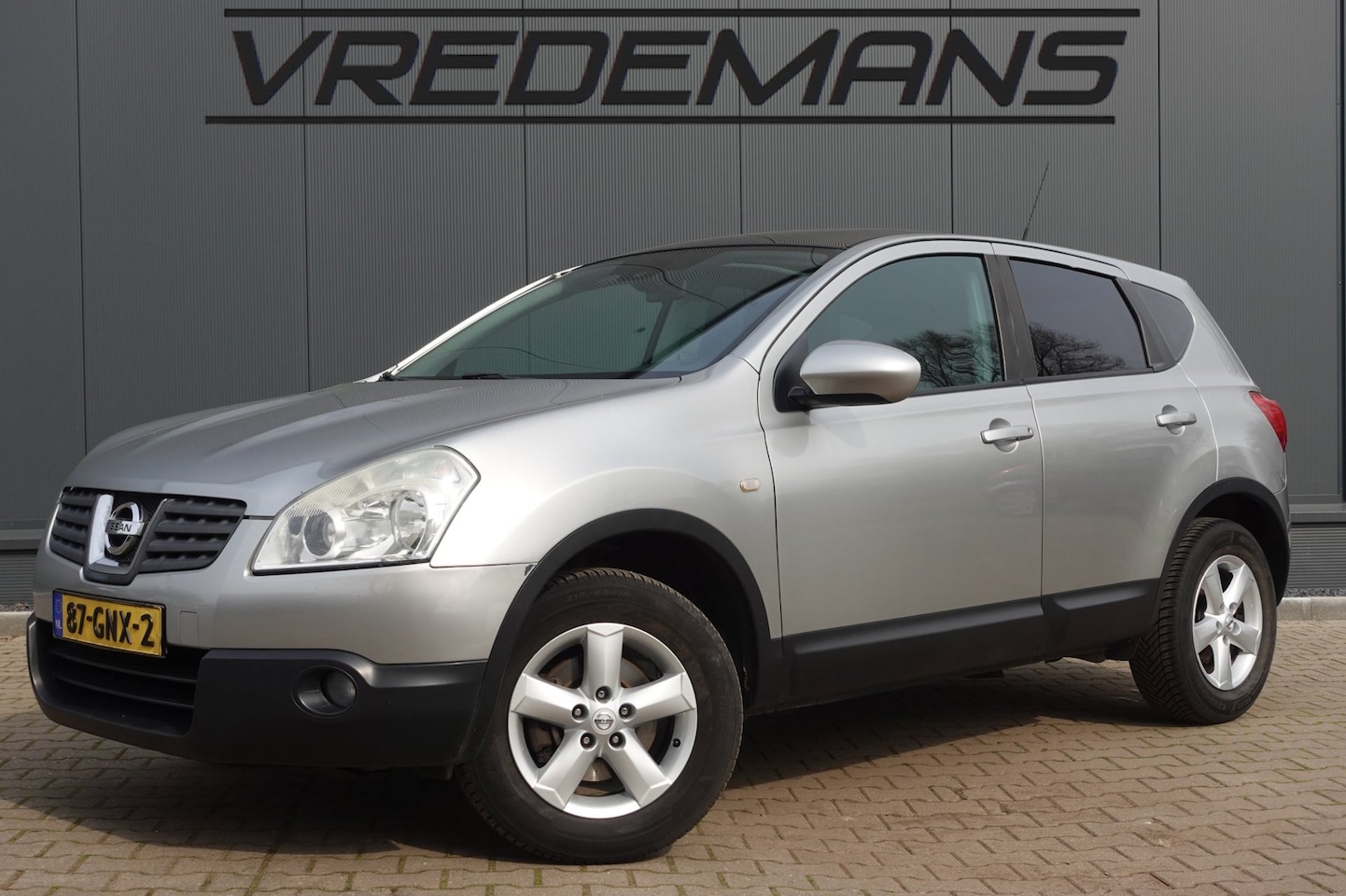 Nissan Qashqai - 1.6 Acenta PANO/CLIMA - AutoWereld.nl