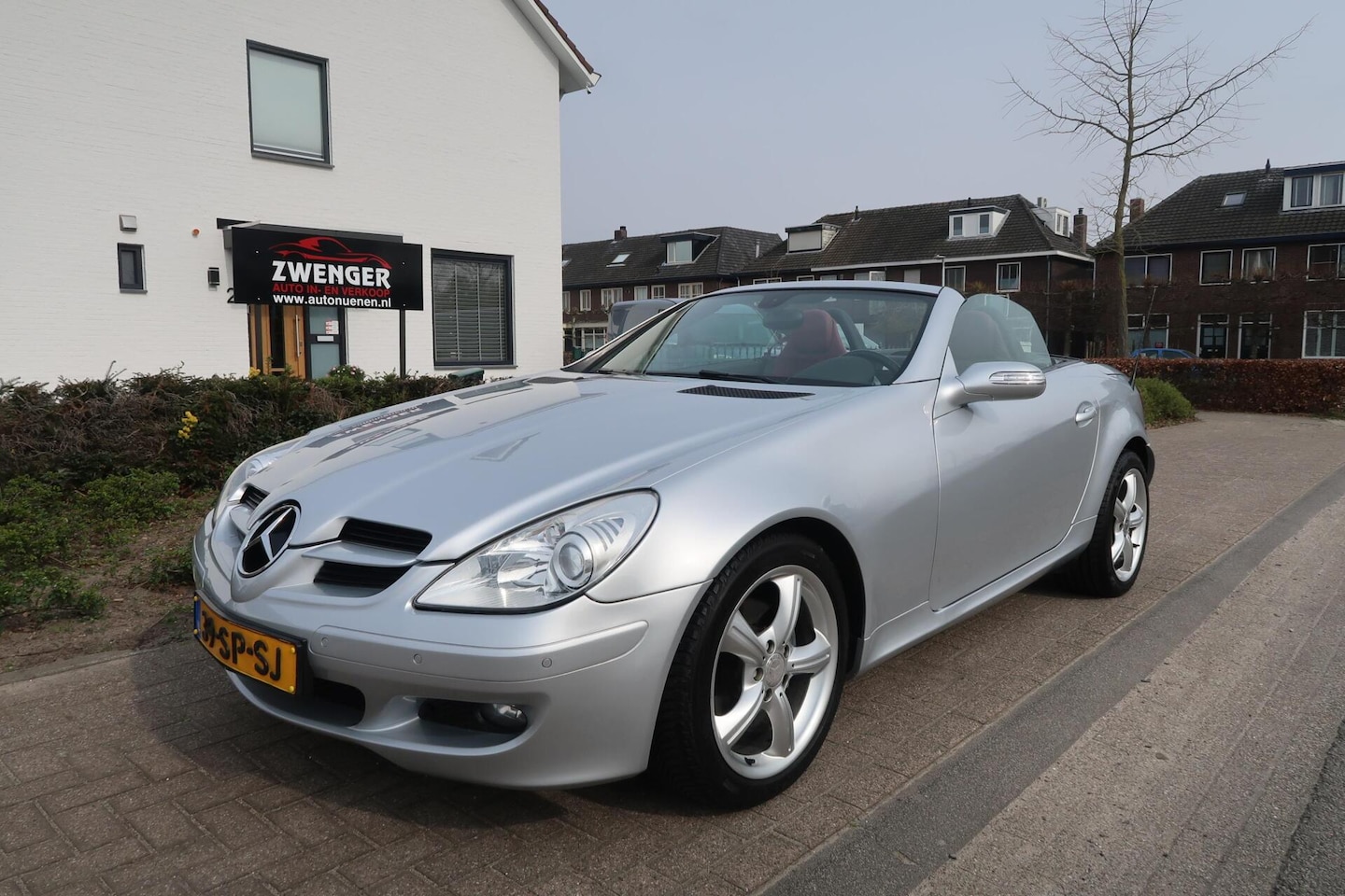 Mercedes-Benz SLK-klasse - 200 K. Aut NAVIGATIE|BLUETOOTH|XENON|PDC|AIRCO|LEDER|ORIGINEEL NEDERLANDS - AutoWereld.nl
