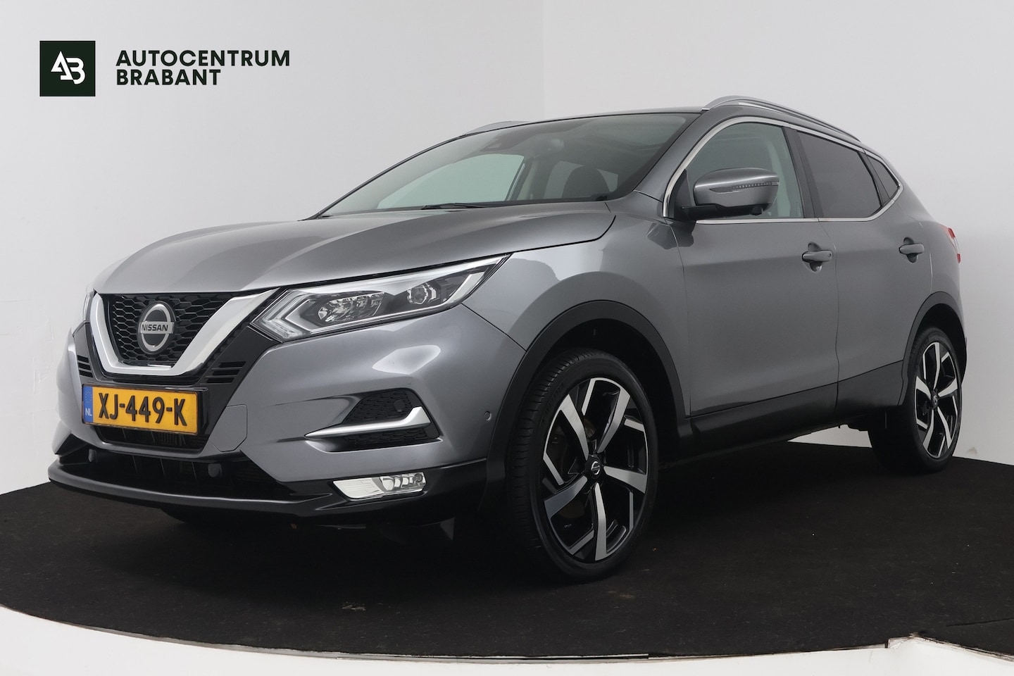 Nissan Qashqai - 1.2 Tekna + (STOELVERWARMING, CAMERA, ELEKTR STOELEN, TREKHAAK, PARKEERSENSOREN, LANE-ASSS - AutoWereld.nl