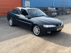 Opel Vectra - 2.5i V6 CD
