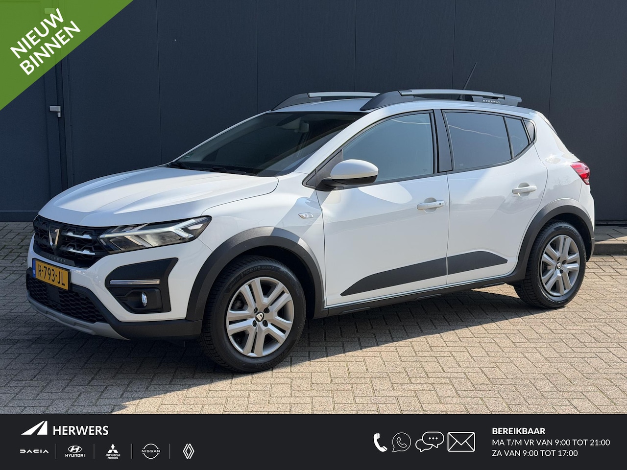 Dacia Sandero - 1.0 TCe 90 BiFuel Comfort Pack Comfort / Cruise Control / Bluetooth / Airco / Parkeer Sens - AutoWereld.nl