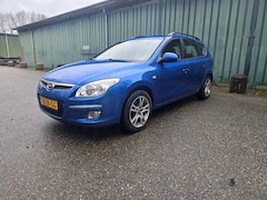 Hyundai i30 CW - 1.6i Dynamic
