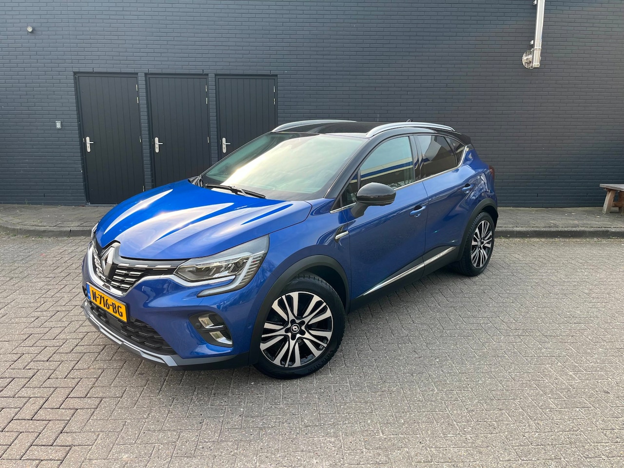 Renault Captur - 1.3 TCe 140 Initiale Paris - AutoWereld.nl