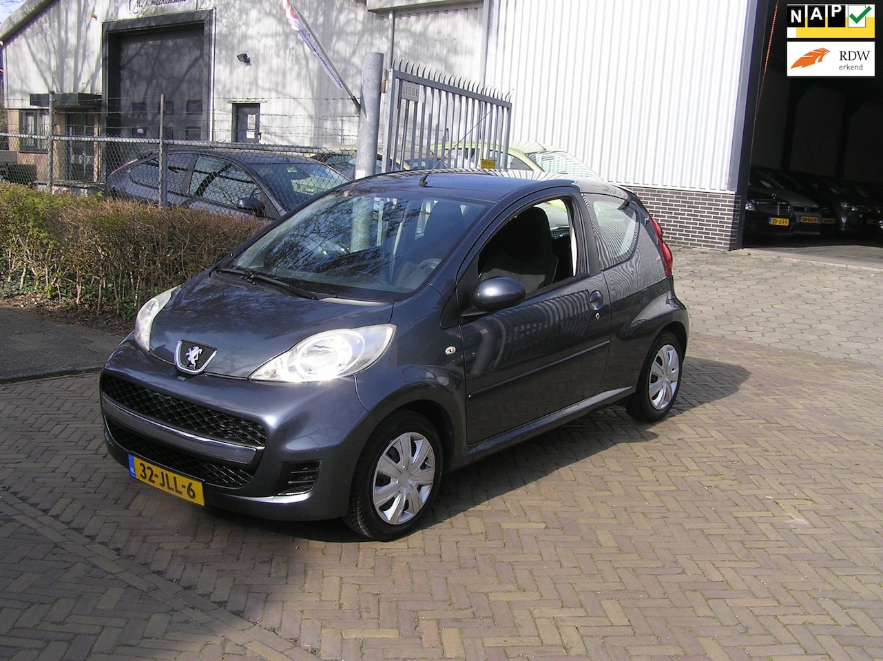 Peugeot 107 - 1.0-12V Sublime 120 d km nap airco nieuwe apk - AutoWereld.nl