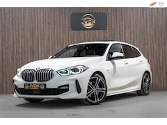 BMW 1-serie - 116i M Sport LED NAVI PANO CAMERA