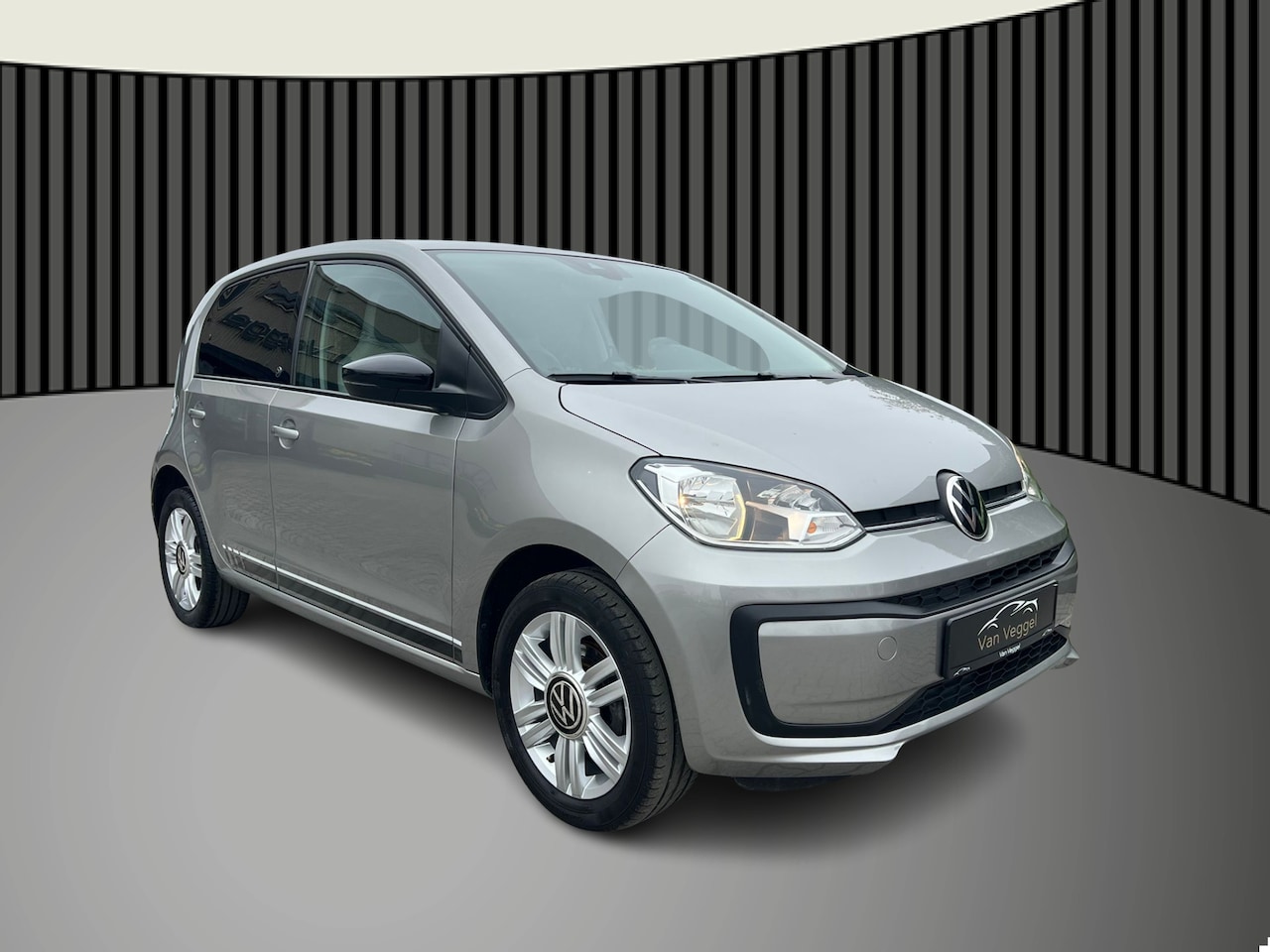 Volkswagen Up! - 1.0 Beats alcantara, beats audio, cruise, airco - AutoWereld.nl