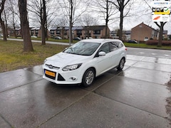 Ford Focus Wagon - 1.0 EcoBoost Titanium. KOPPELING DEFECT