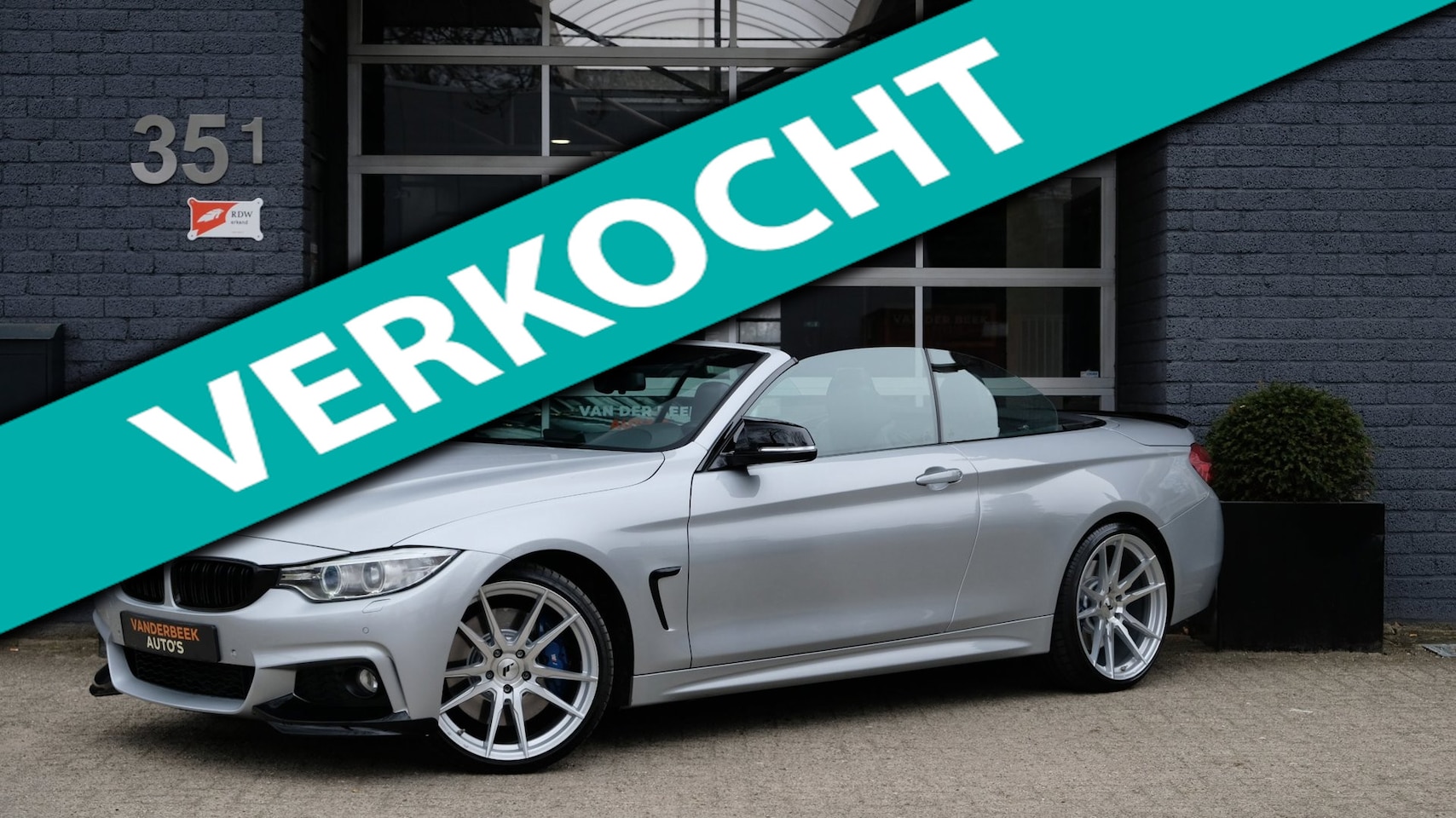 BMW 4-serie Cabrio - 435i M Sport | M-Performance | JR 20'' | Vol! - AutoWereld.nl