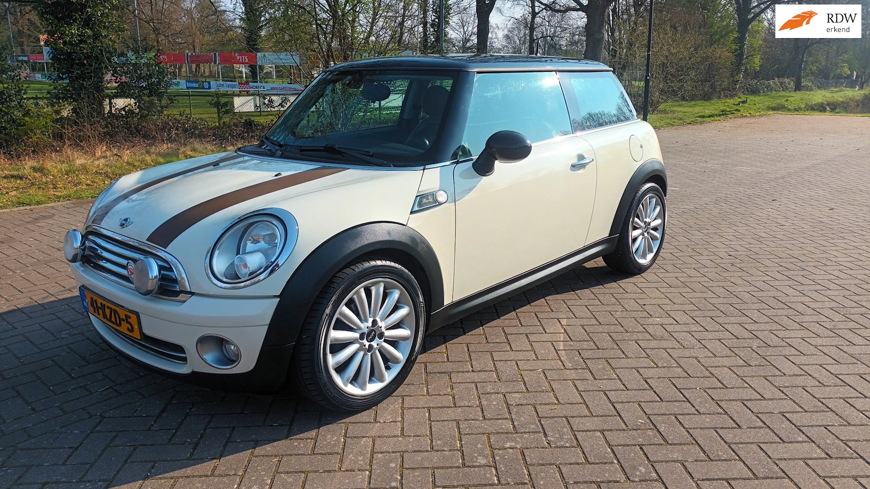 MINI Cooper - Mini 1.6 Mayfair Cruise / Clima - AutoWereld.nl