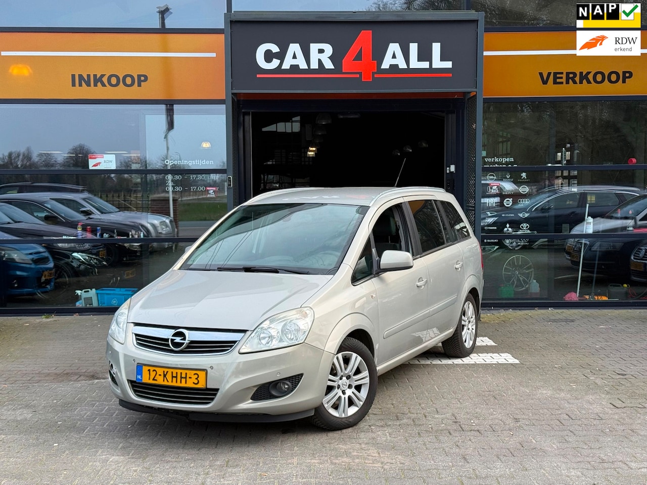 Opel Zafira - 1.8 Cosmo 7PERSOONS/CLIMA/PDC/CRUISE/TREKHAAK/ - AutoWereld.nl
