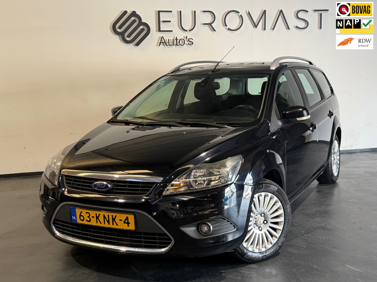 Ford Focus Wagon - 1.8 Limited Airco Cruise Trekhaak Nieuwe Apk - AutoWereld.nl