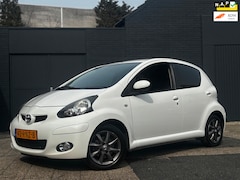 Toyota Aygo - 1.0-12V Dynamic Navigator | Airco | 5-Deurs