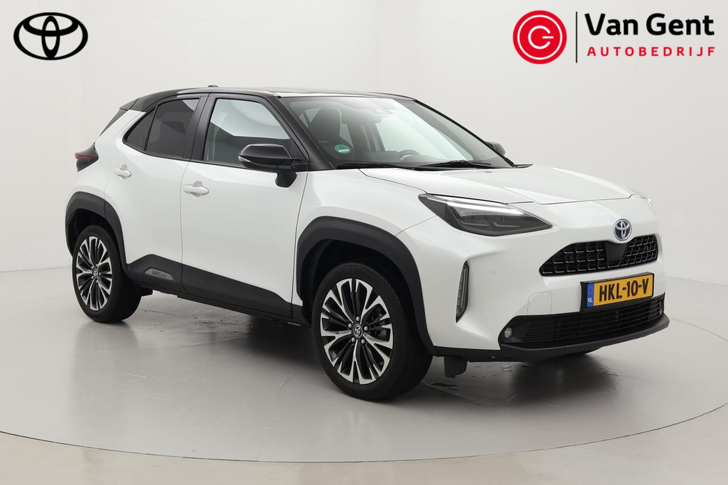 Toyota Yaris Cross - 1.5 Hybrid Executive | Dodehoek detectie | Navigatie | Head-up display | Stoelverwarming | - AutoWereld.nl