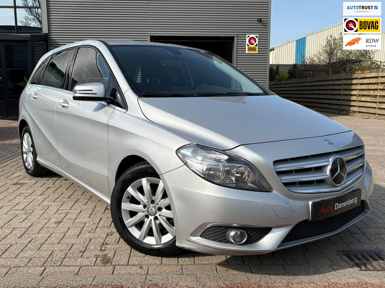 Mercedes-Benz B-klasse - 180 AUTOMAAR,TREKHAAK,NIEUWE-APK!! - AutoWereld.nl