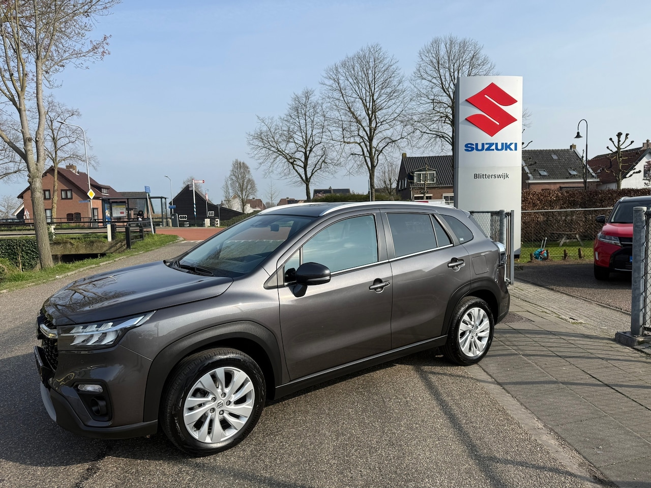 Suzuki S-Cross - 1.4 Boosterjet Select Smart Hybrid AUTOMAAT // 1500 Kilo trekgewicht // PDC // Full led // - AutoWereld.nl