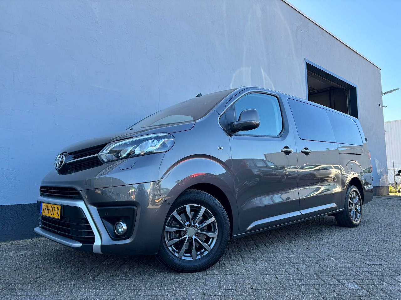 Toyota PROACE Long Worker - 2.0 D-4D Professional DC Dubbel Cabine 177PK - AutoWereld.nl