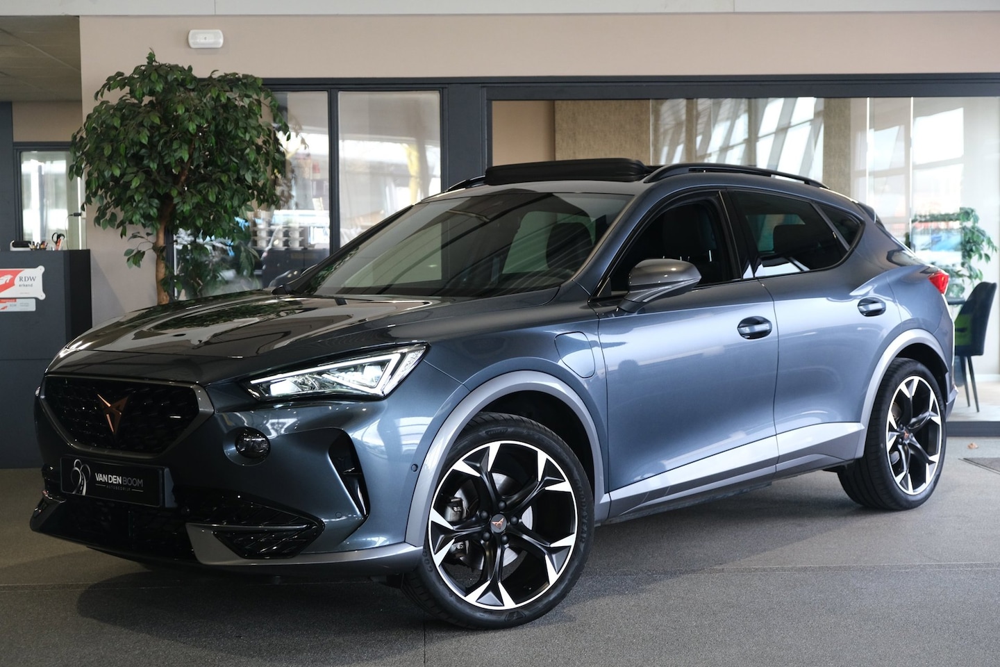 CUPRA Formentor - 1.4 e-Hybrid 204PK Pano Camera Apple Carplay Led ACC - AutoWereld.nl