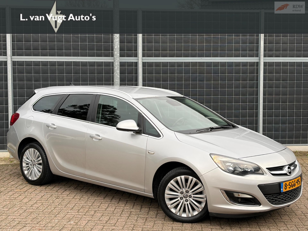 Opel Astra Sports Tourer - 1.4 Turbo Design Edition 1.4 Turbo Design Edition - AutoWereld.nl