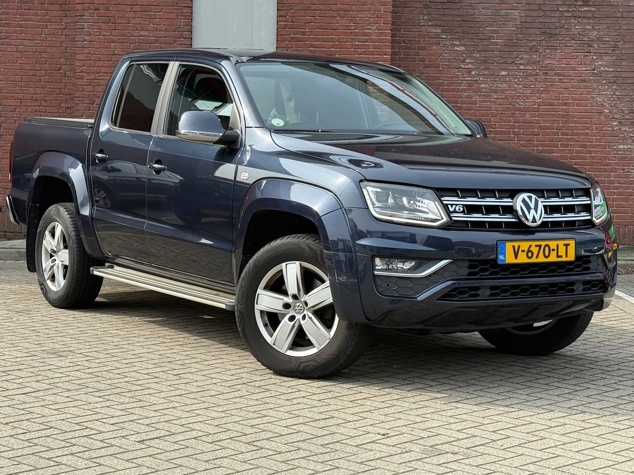 Volkswagen Amarok - 3.0 TDI 4Motion Plus Cab Highline|AUTOMAAT|LEDER|EURO6 - AutoWereld.nl