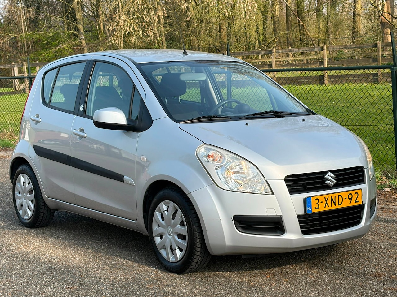 Suzuki Splash - 1.2 Black-line /Airco/5-Deurs/ - AutoWereld.nl