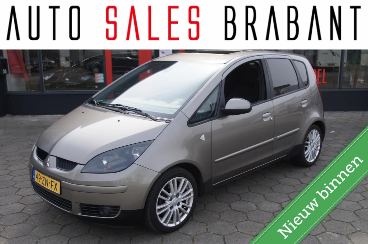 Mitsubishi Colt - 1.5 Sky 1.5 Sky - AutoWereld.nl