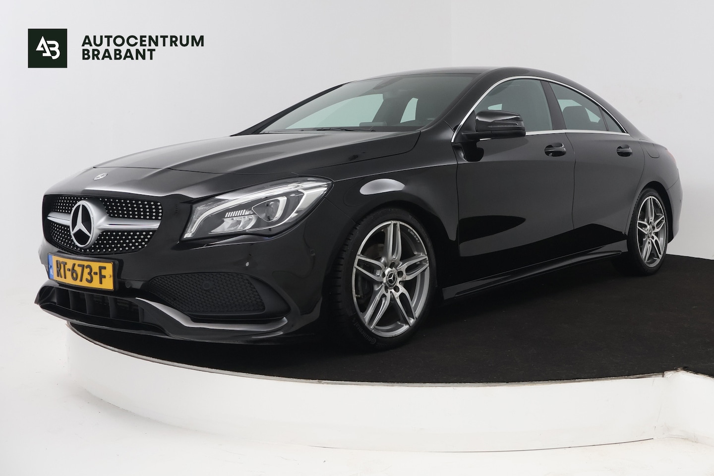 Mercedes-Benz CLA-Klasse - 180 Business Solution (STOELVERWARMING, ACHTERUITRIJCAMERA, NAVIGATIE, CRUISE CONTROL, PAR - AutoWereld.nl
