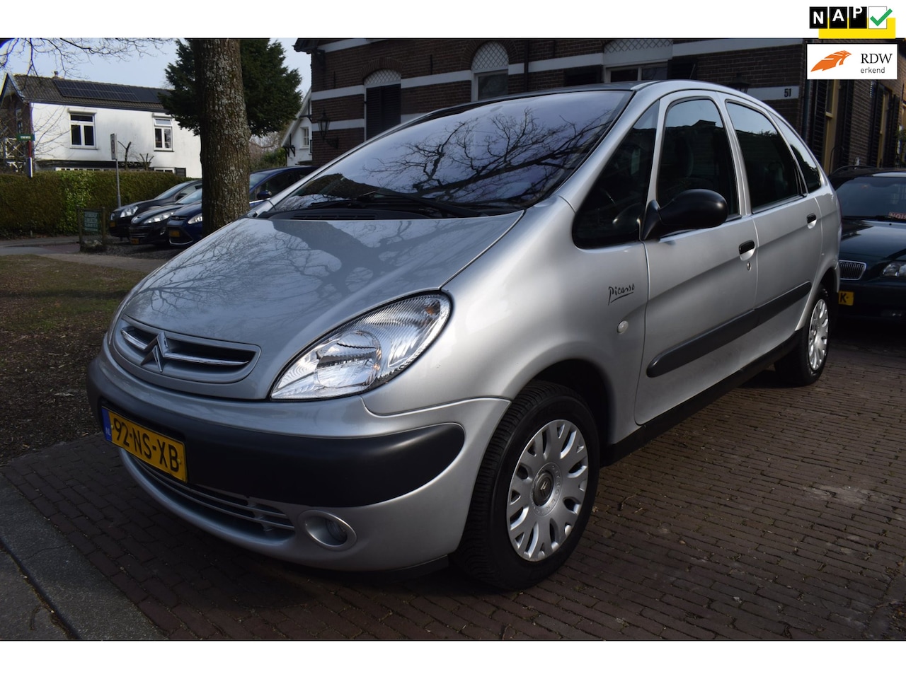 Citroën Xsara Picasso - 1.8i-16V Différence 2 Trekhaak/Airco - AutoWereld.nl