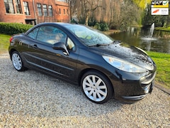 Peugeot 207 CC - 1.6-16V T Sport LEER/airco/CRUISE
