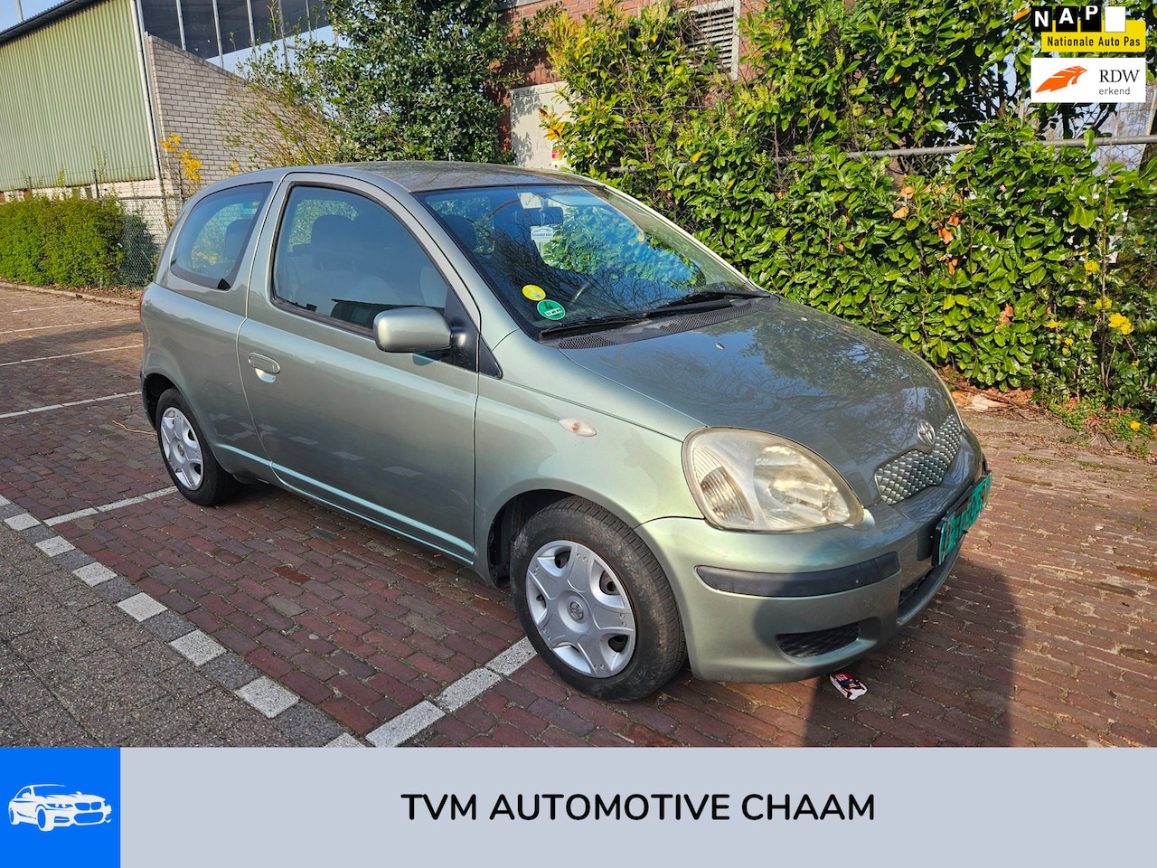 Toyota Yaris - 1.3 VVT-i Sol Automaat 156 DKM NAP - AutoWereld.nl