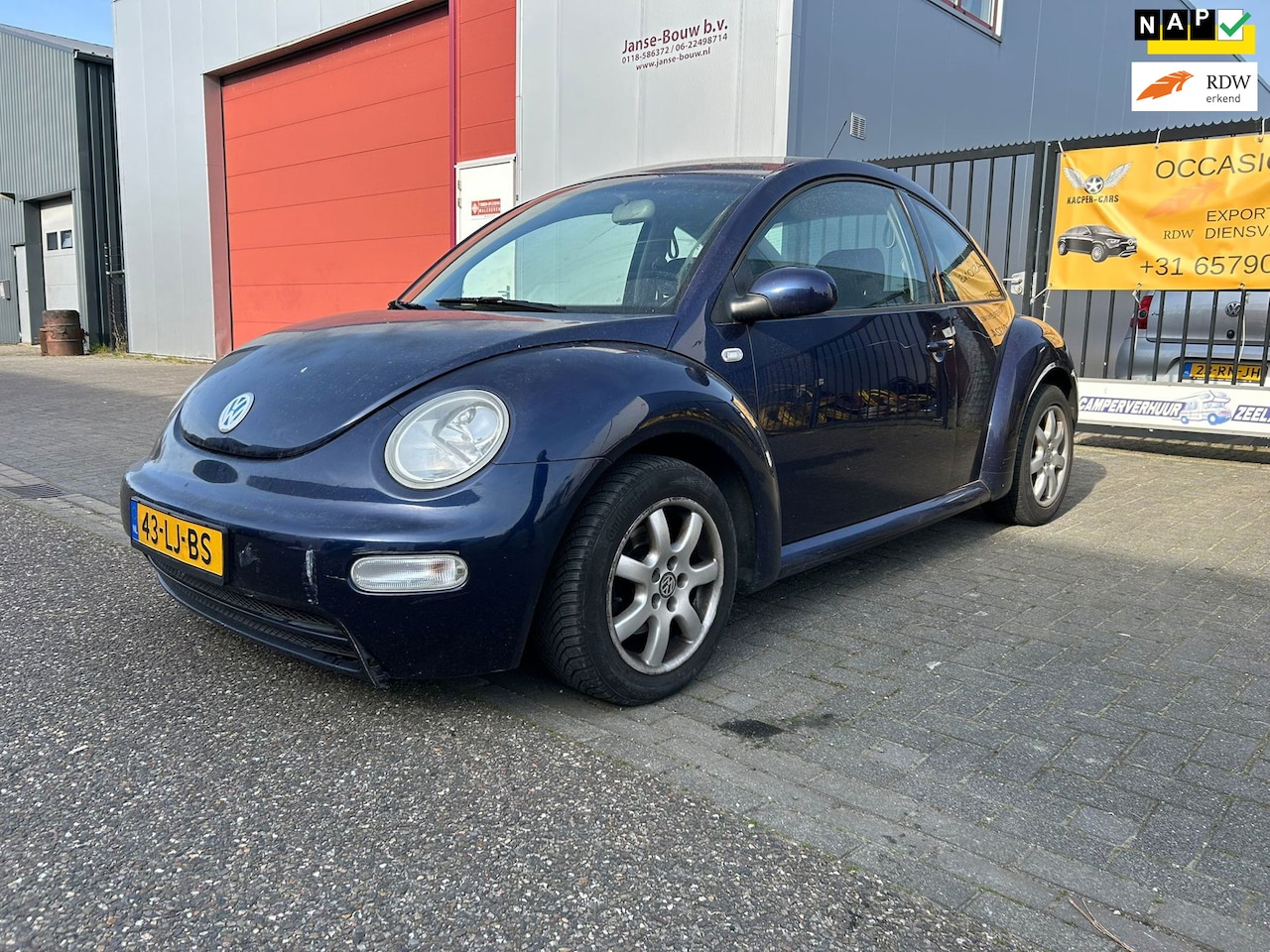 Volkswagen New Beetle - 1.6 Loopt beetje onregelmatig rijd voor de rest normaal. - AutoWereld.nl