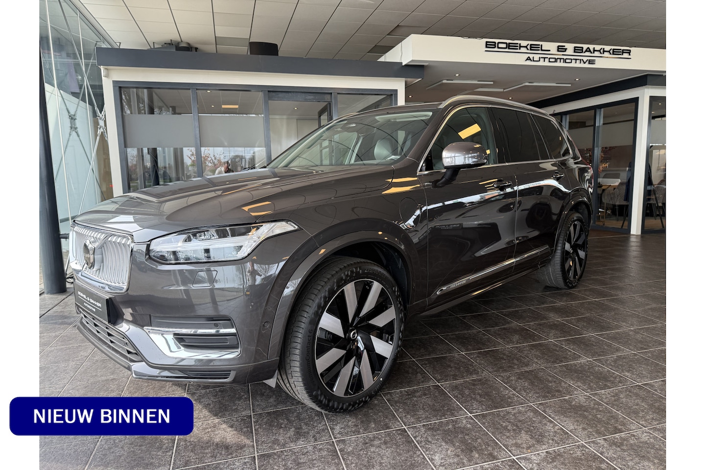 Volvo XC90 - 2.0 T8 Recharge AWD Plus Bright ** Ventilatie ** Luchtvering ** Panodak ** - AutoWereld.nl