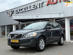 Volvo XC60 - 2.4 D5 AWD Momentum - Leder