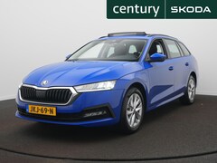 Skoda Octavia Combi - 1.4 TSI iV PHEV Business Edition Panoramadak - Camera - Clima - Automaat