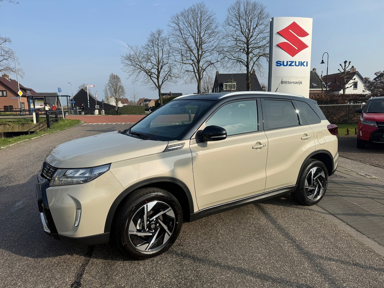 Suzuki Vitara - 1.4 Boosterjet Smart Hybrid Style AUTOMAAT BJ 2026 // 10 jaar garantie // PANO // Snel te - AutoWereld.nl
