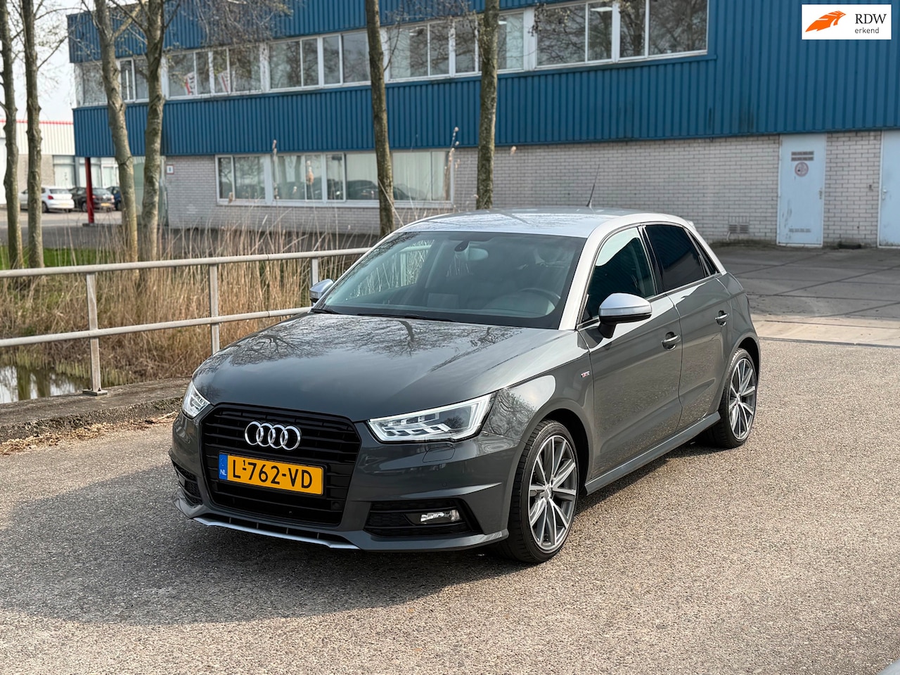 Audi A1 Sportback - 1.0 TFSI Advance Sport!2018!Automaat!3x S-Line!Xenon!Led!Leer!LM. velgen!Navi! - AutoWereld.nl
