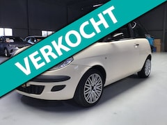 Lancia Y(psilon) - Ypsilon 1.2 Argento I Airco I Elec Ramen I Centr. deurvergr I 16 inch LMV I Apk 08-2026 I