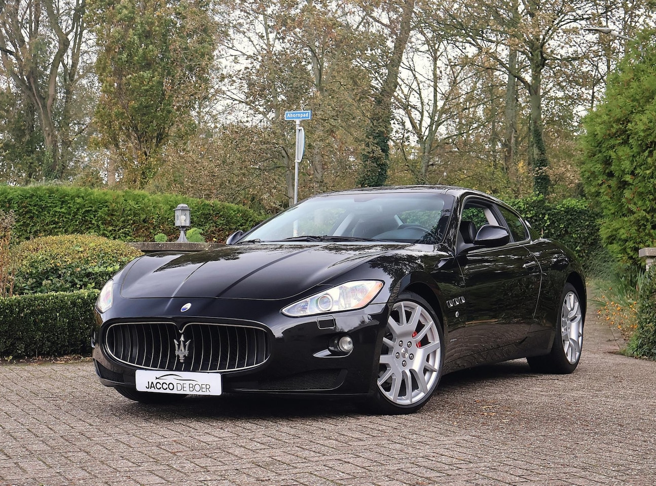 MASERATI GRANTURISMO