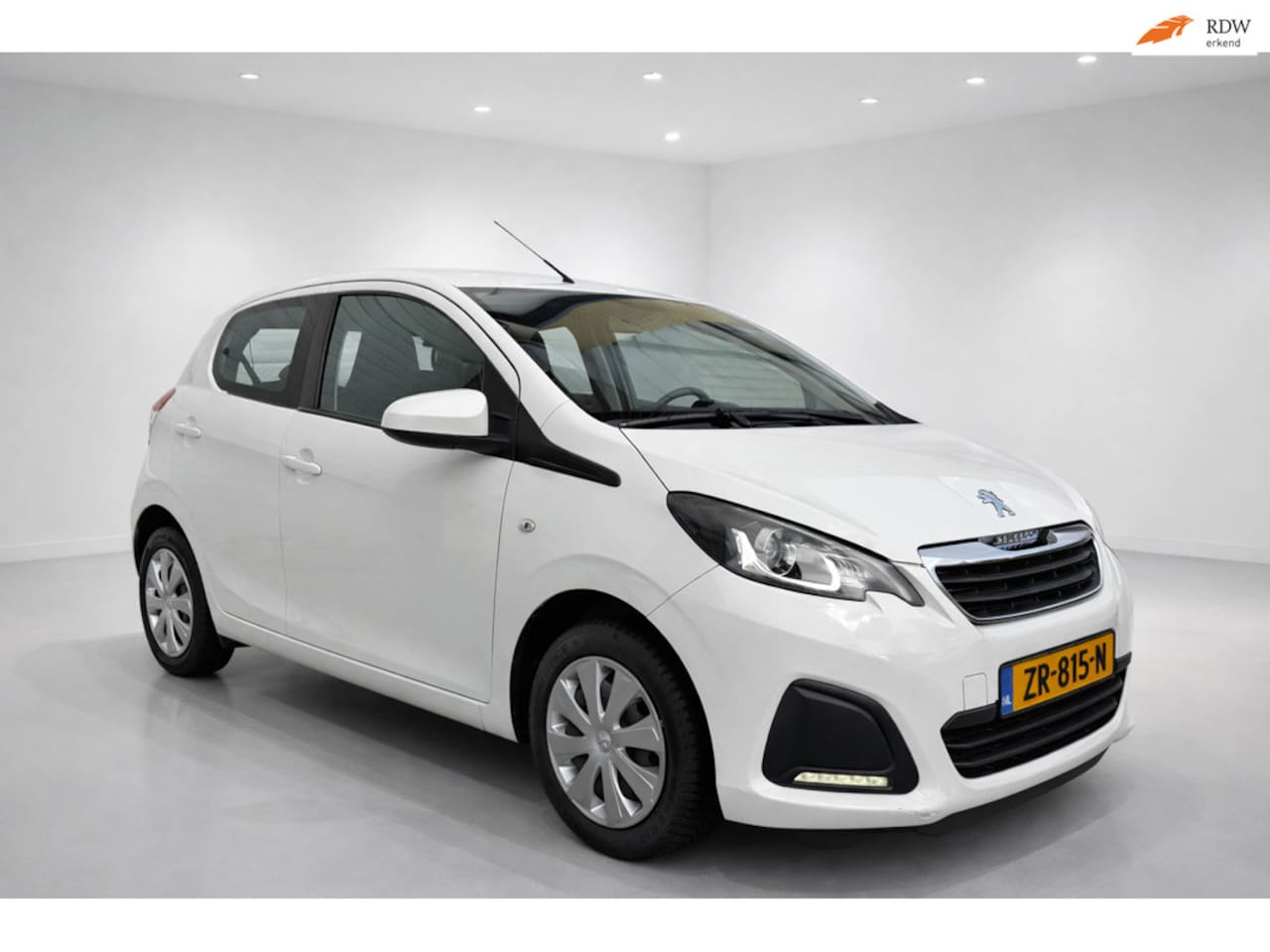 Peugeot 108 - 1.0 e-VTi Active TOP! airco, 5-deurs, centrale deurvergrendeling, elektr. ramen, stuurwiel - AutoWereld.nl
