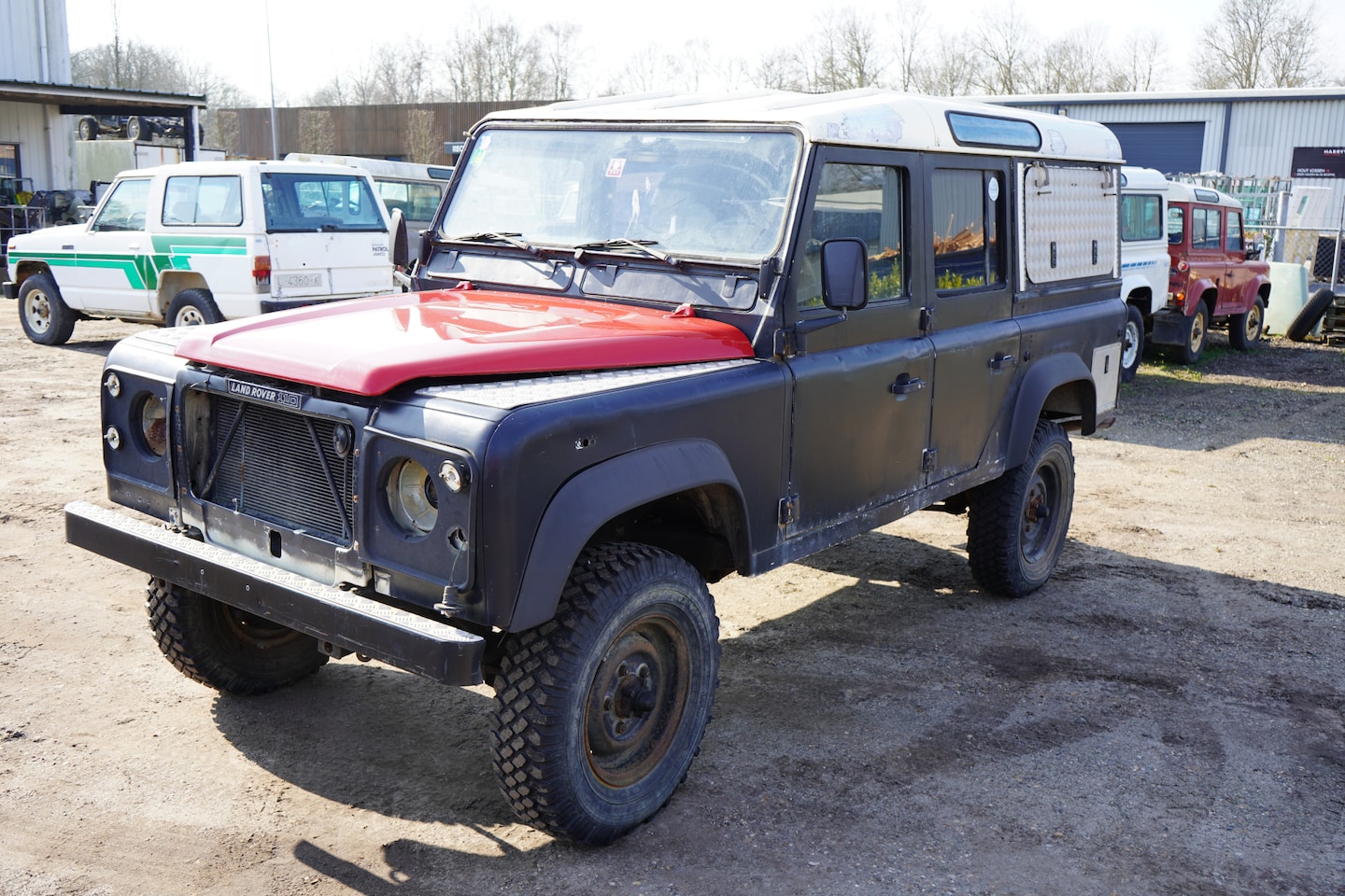 Land Rover Defender 110 - Stationwagon - AutoWereld.nl