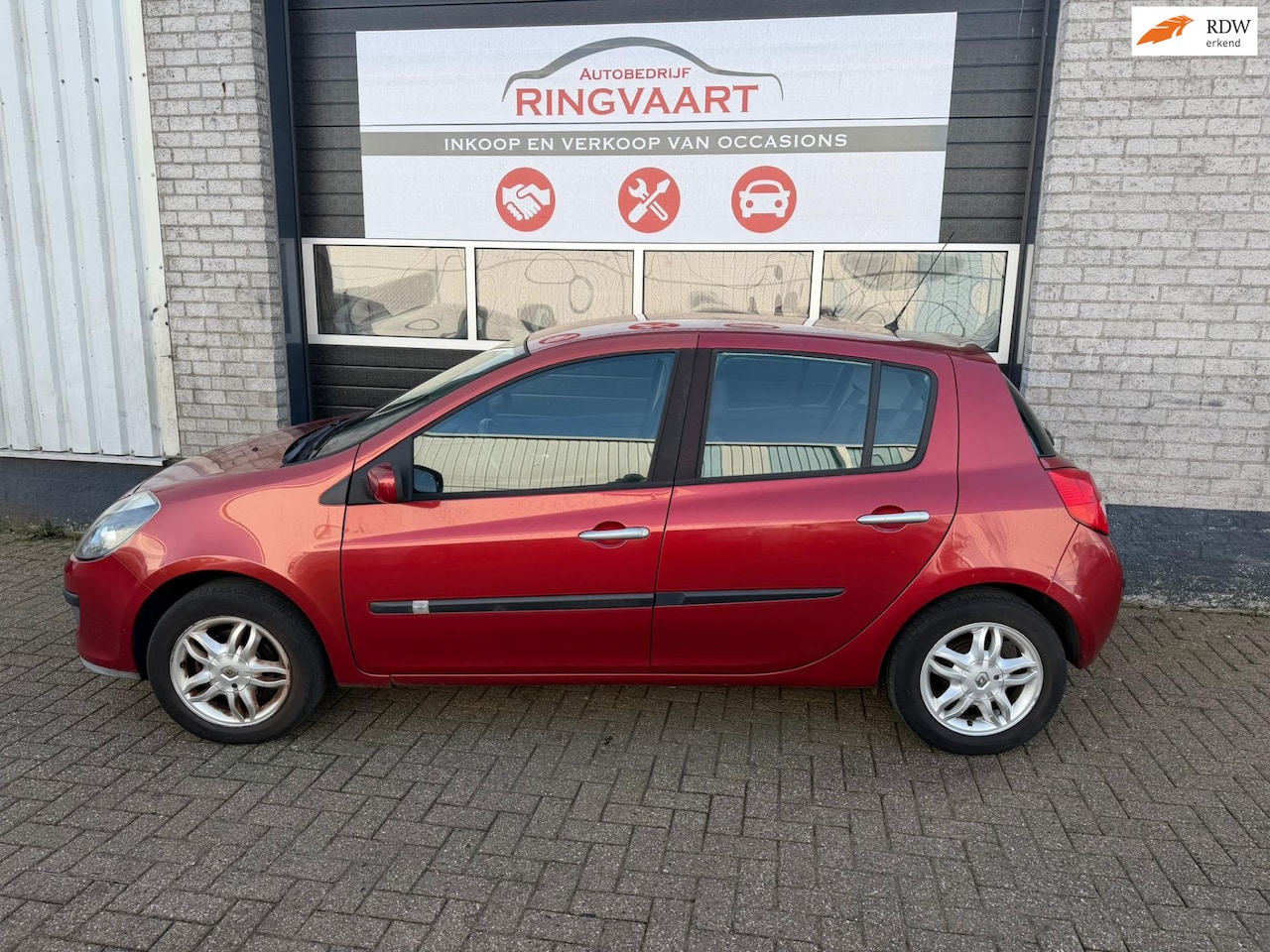 Renault Clio - 1.4-16V Exception Met Jaar APK - AutoWereld.nl