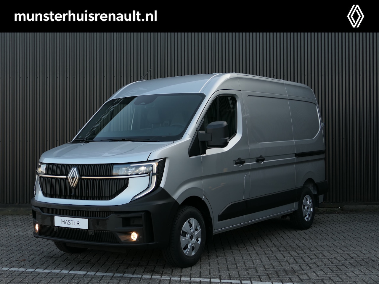 Renault Master - T35 2.0 dCi 170 L2H2 Extra - NIEUW! - Zilver! - Dubbele schuifdeur - Trekhaak - Incl. vloe - AutoWereld.nl