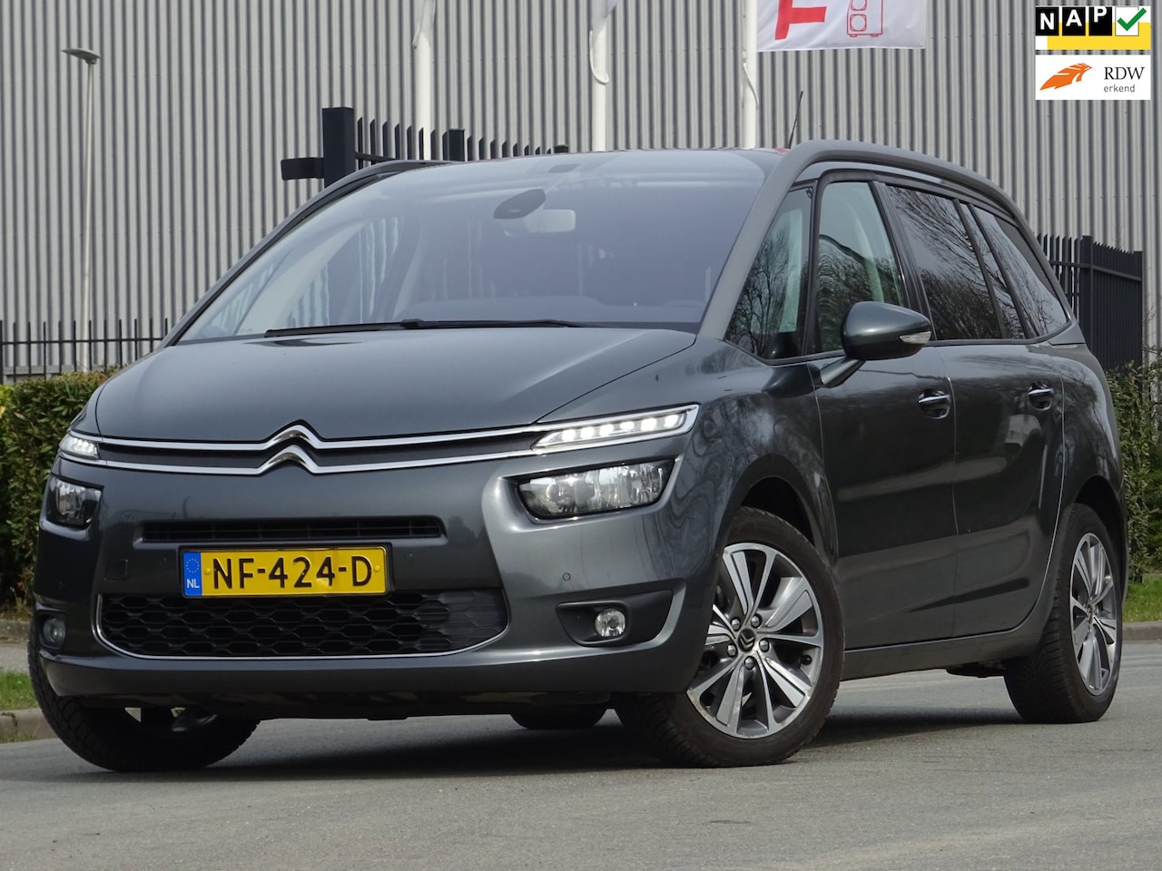 Citroën Grand C4 Picasso - 1.6 BlueHDi Business NAP/NAV/CAMERA - AutoWereld.nl