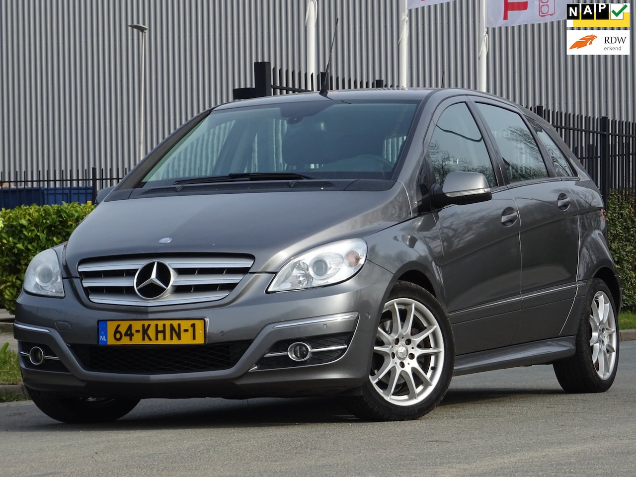 Mercedes-Benz B-klasse - 180 CDI NAP/LEER/AIRCO/CRUISE/PDC/APK - AutoWereld.nl