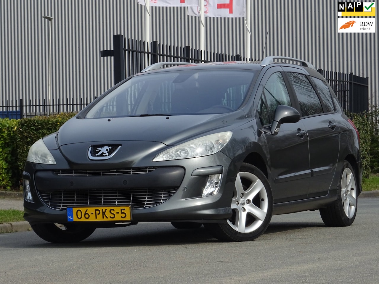 Peugeot 308 SW - 1.6 THP Allure 7p NAP/PANORAMADAK/NAVI/NW APK - AutoWereld.nl