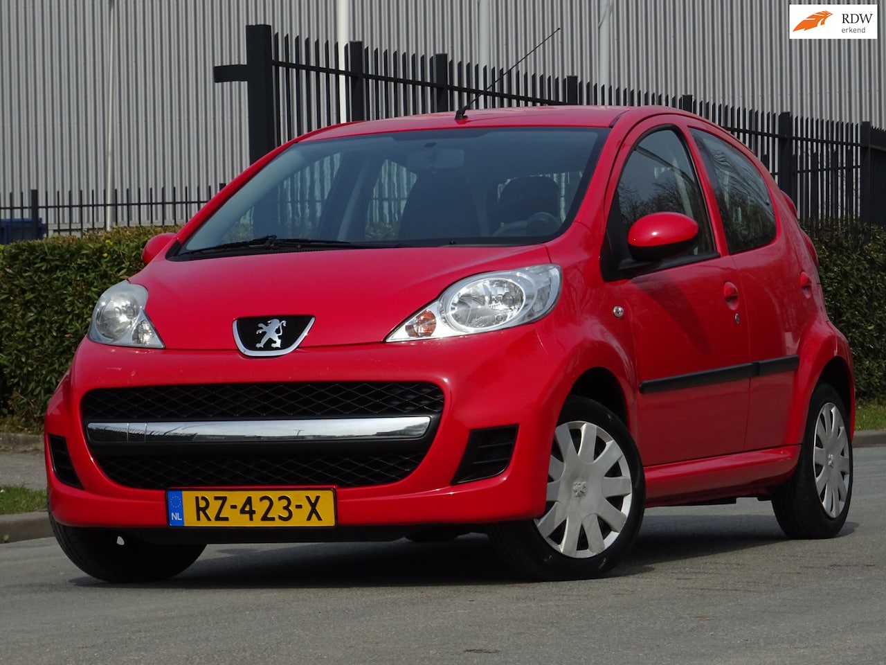 Peugeot 107 - 1.0-12V XR 5DRS 122DKM/ELEKRAM/NW APK - AutoWereld.nl