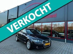 Audi A3 Sportback - 1.6 FSI Ambiente / Trekhaak / Airco / Cruise /