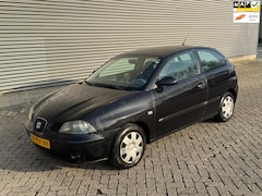 SEAT Ibiza - 1.4-16V Signo airco olie lekkage