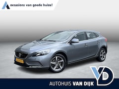 Volvo V40 - 2.0 T3 Momentum | NL Auto/1e Eig./Voll.Historie/Navi/Clima/Cruise/PDC/Xenon/Bluetooth/16"