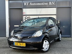 Toyota Aygo - 1.0-12V / Navi